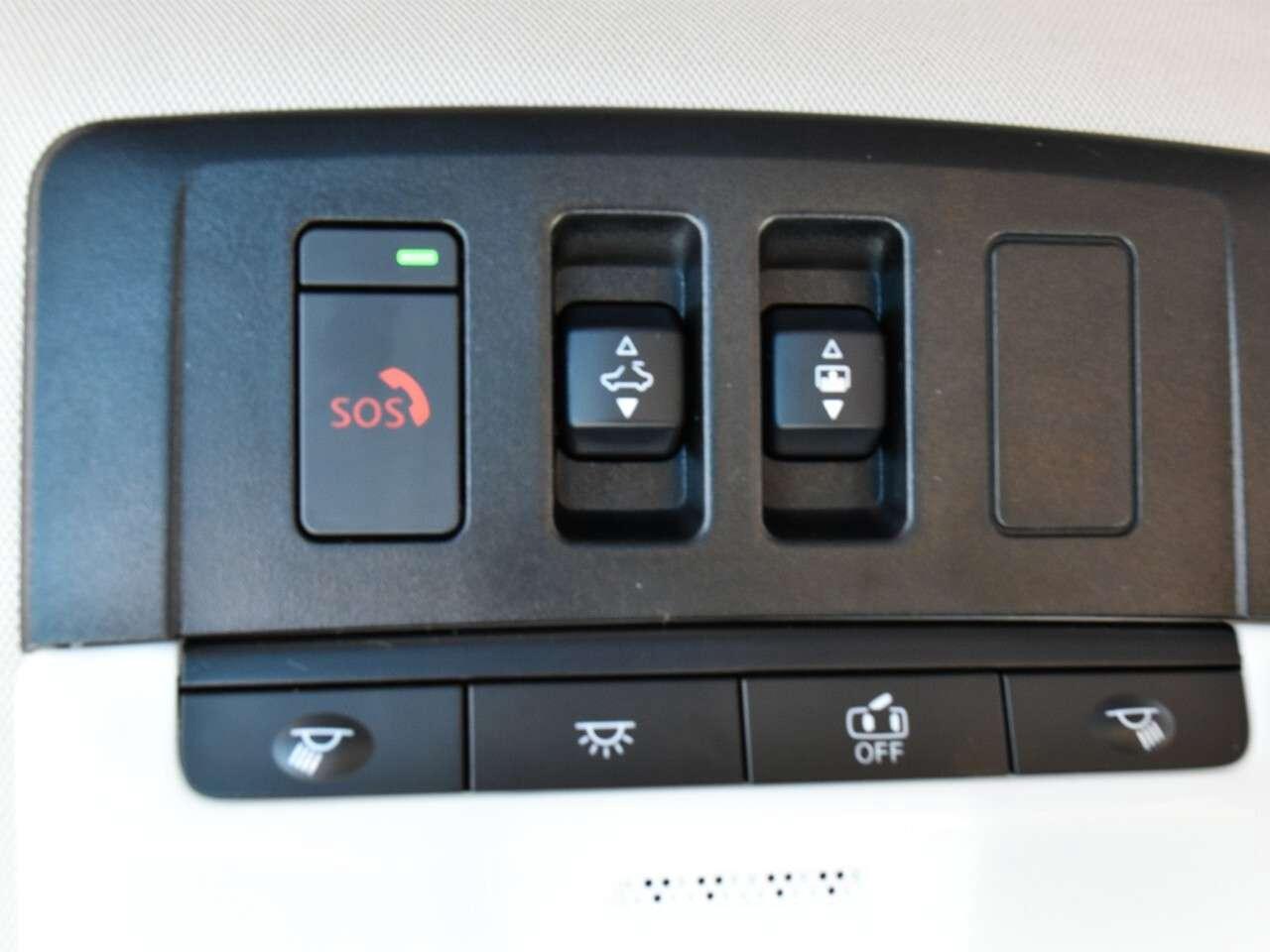 2024 Nissan Pathfinder FULLY LOADED, CAPTAINS CHAIRS, APPLE CARPLAY Photo