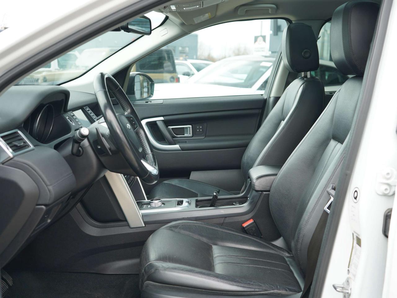 2016 Land Rover Discovery Sport HSE DISCOVERY SPORT Photo