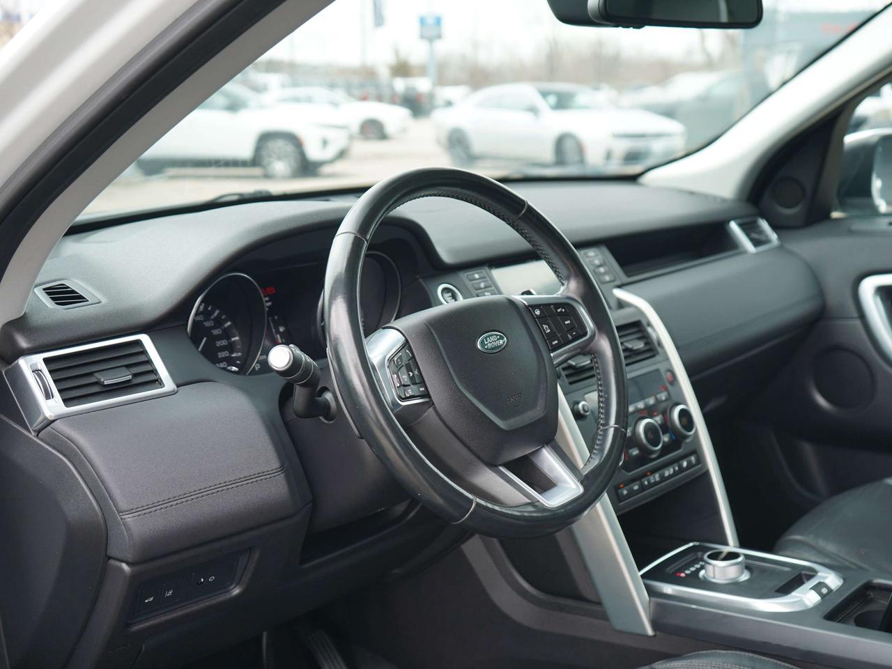 2016 Land Rover Discovery Sport HSE DISCOVERY SPORT Photo