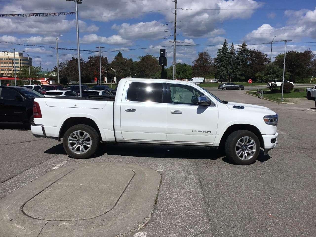 2019 RAM 1500 Laramie Longhorn 4x4 Crew Cab 5'7 Box Photo