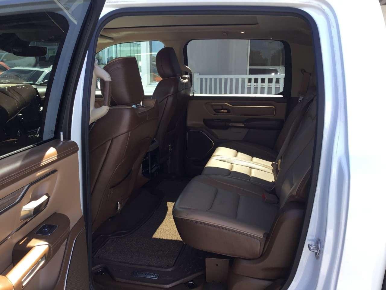 2019 RAM 1500 Laramie Longhorn 4x4 Crew Cab 5'7 Box Photo