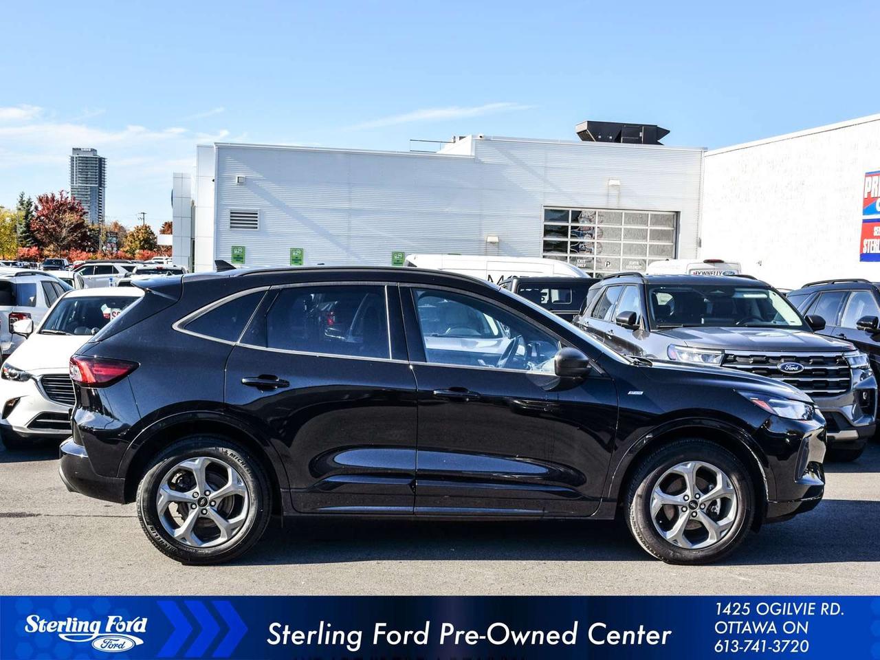 2024 Ford Escape ST-Line Photo