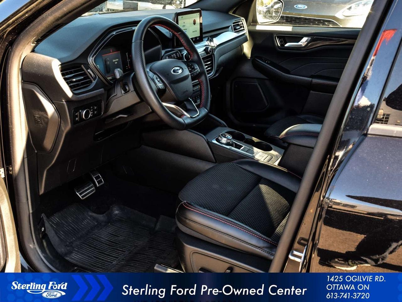2024 Ford Escape ST-Line Photo