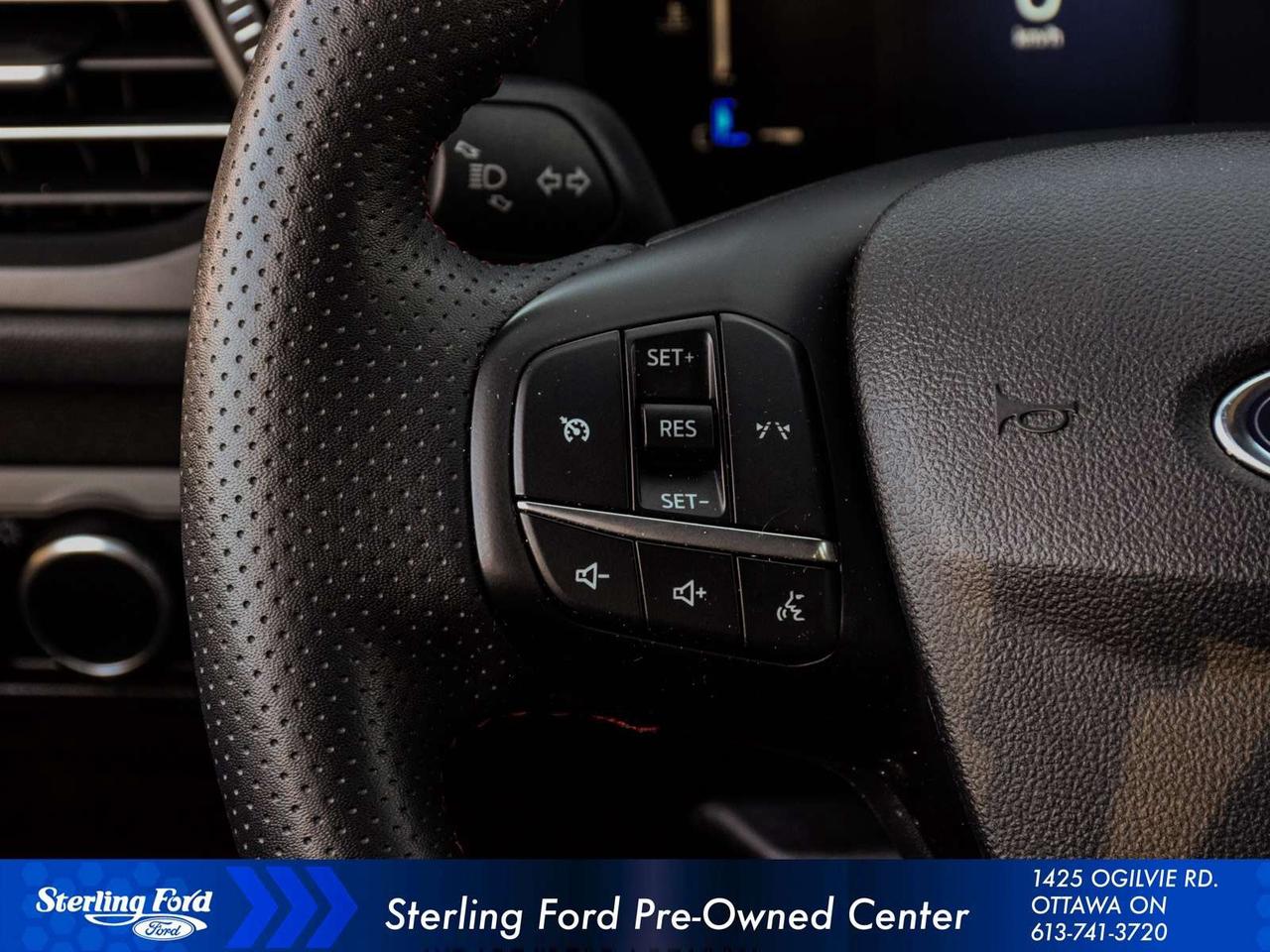 2024 Ford Escape ST-Line Photo