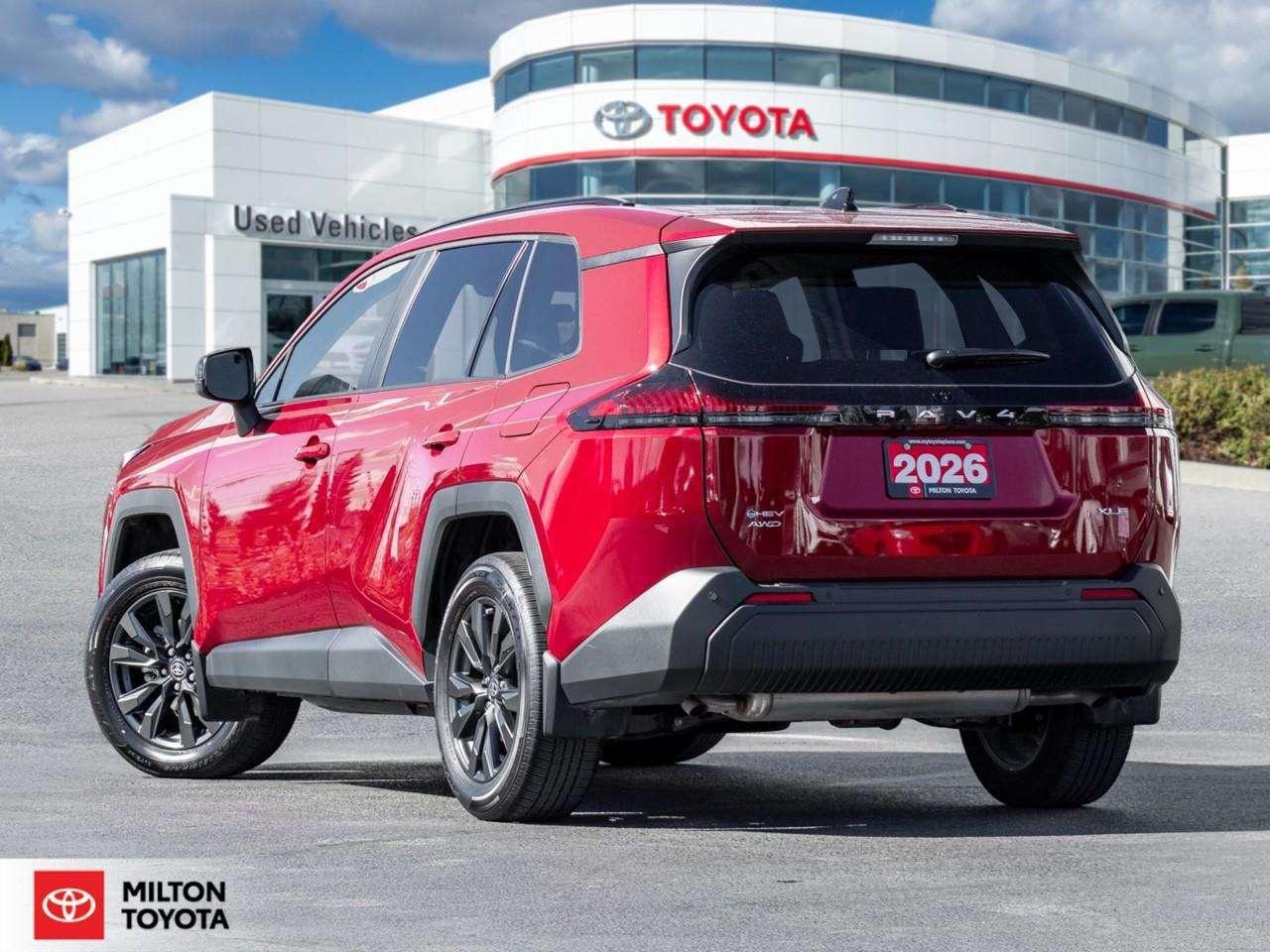2026 Toyota RAV4 LEATHER 10.5 TOUCHSCREEN WIRELESS CARPLAY ANDROID AUTO POWER SEAT HEATED STEERING TCUV XLE Photo4