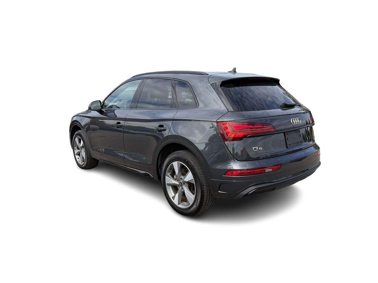 2023 Audi Q5 45 2.0T Komfort quattro 7sp S Tronic Keyless Start  Alloy Wheels  Leather  Apple/Android CarPlay Photo