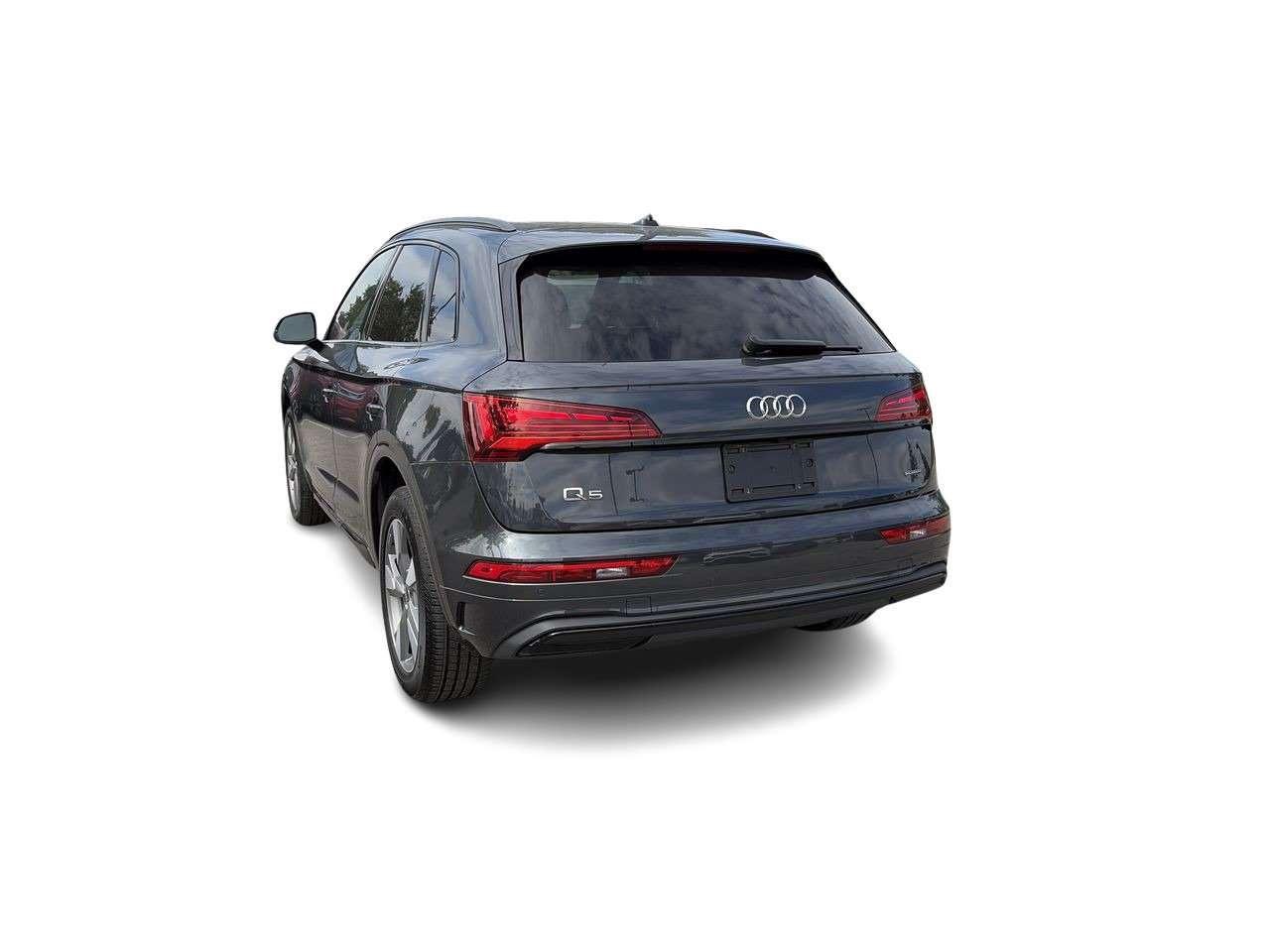 2023 Audi Q5 45 2.0T Komfort quattro 7sp S Tronic Keyless Start  Alloy Wheels  Leather  Apple/Android CarPlay Photo