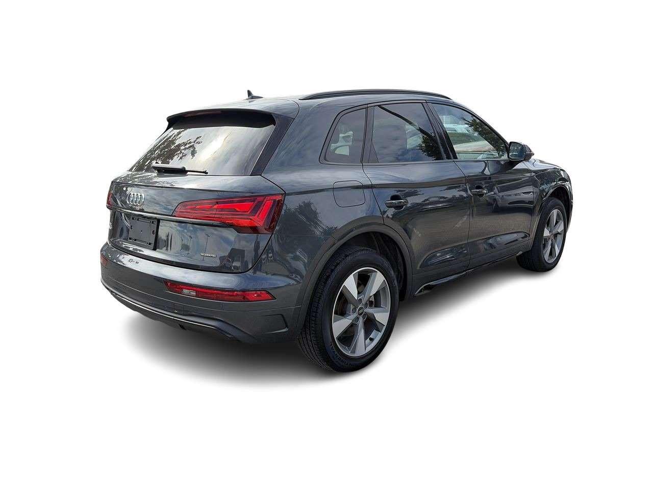 2023 Audi Q5 45 2.0T Komfort quattro 7sp S Tronic Keyless Start  Alloy Wheels  Leather  Apple/Android CarPlay Photo