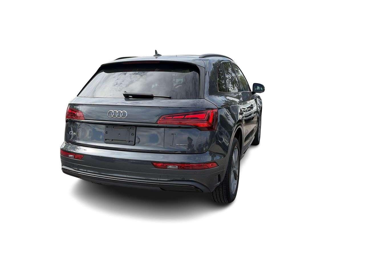 2023 Audi Q5 45 2.0T Komfort quattro 7sp S Tronic Keyless Start  Alloy Wheels  Leather  Apple/Android CarPlay Photo