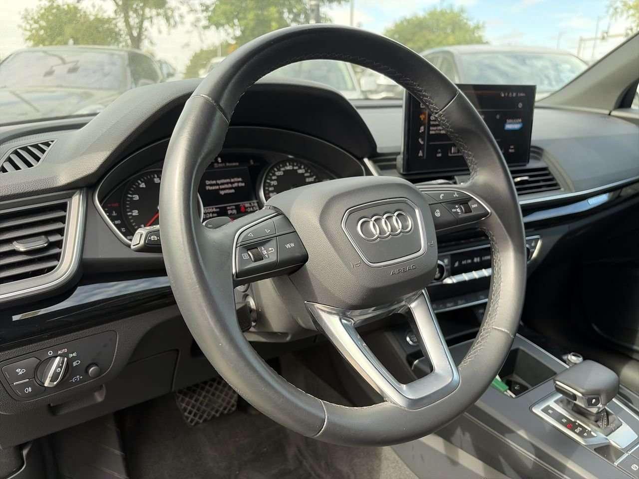 2023 Audi Q5 45 2.0T Komfort quattro 7sp S Tronic Keyless Start  Alloy Wheels  Leather  Apple/Android CarPlay Photo
