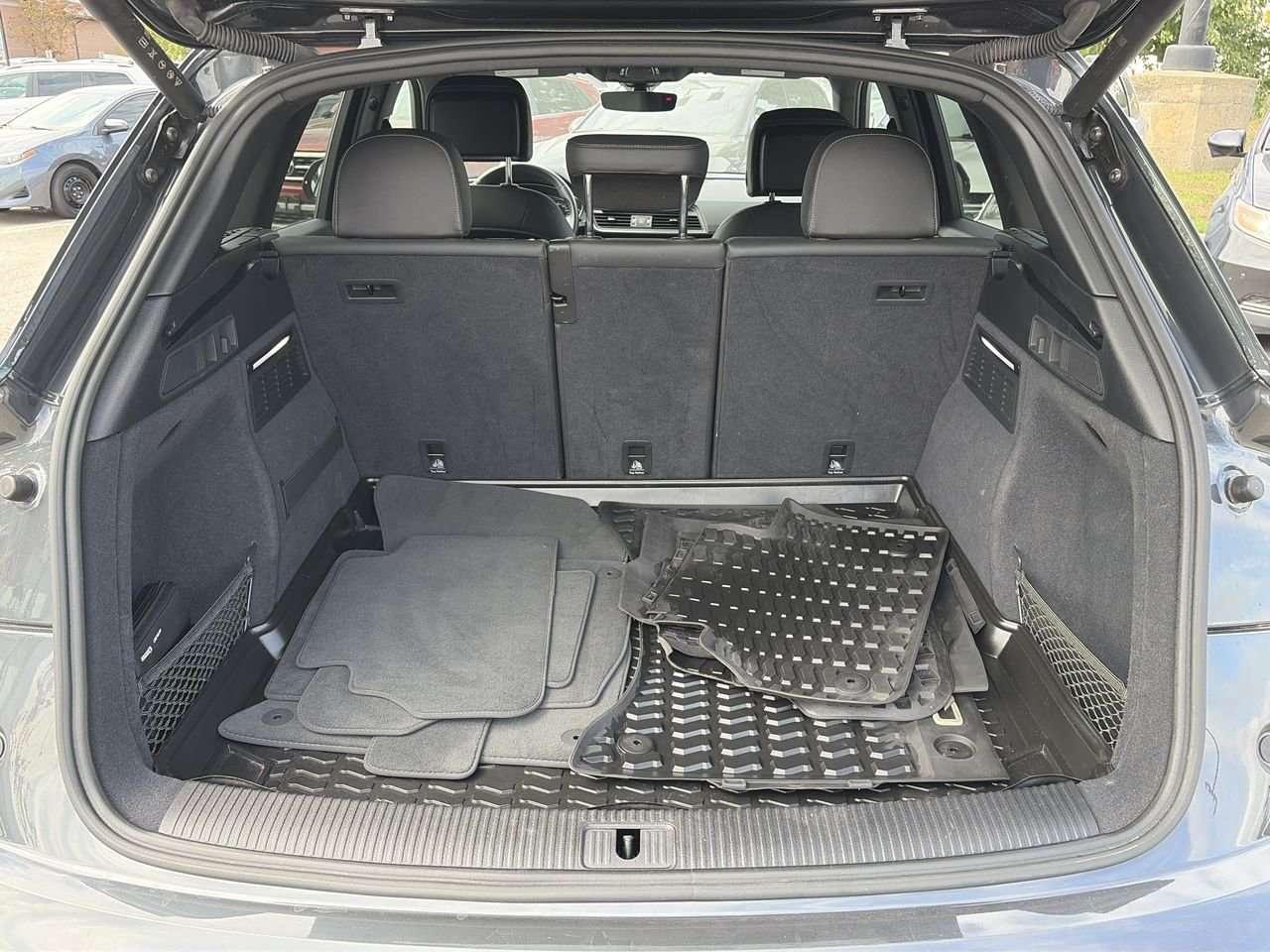 2023 Audi Q5 45 2.0T Komfort quattro 7sp S Tronic Keyless Start  Alloy Wheels  Leather  Apple/Android CarPlay Photo