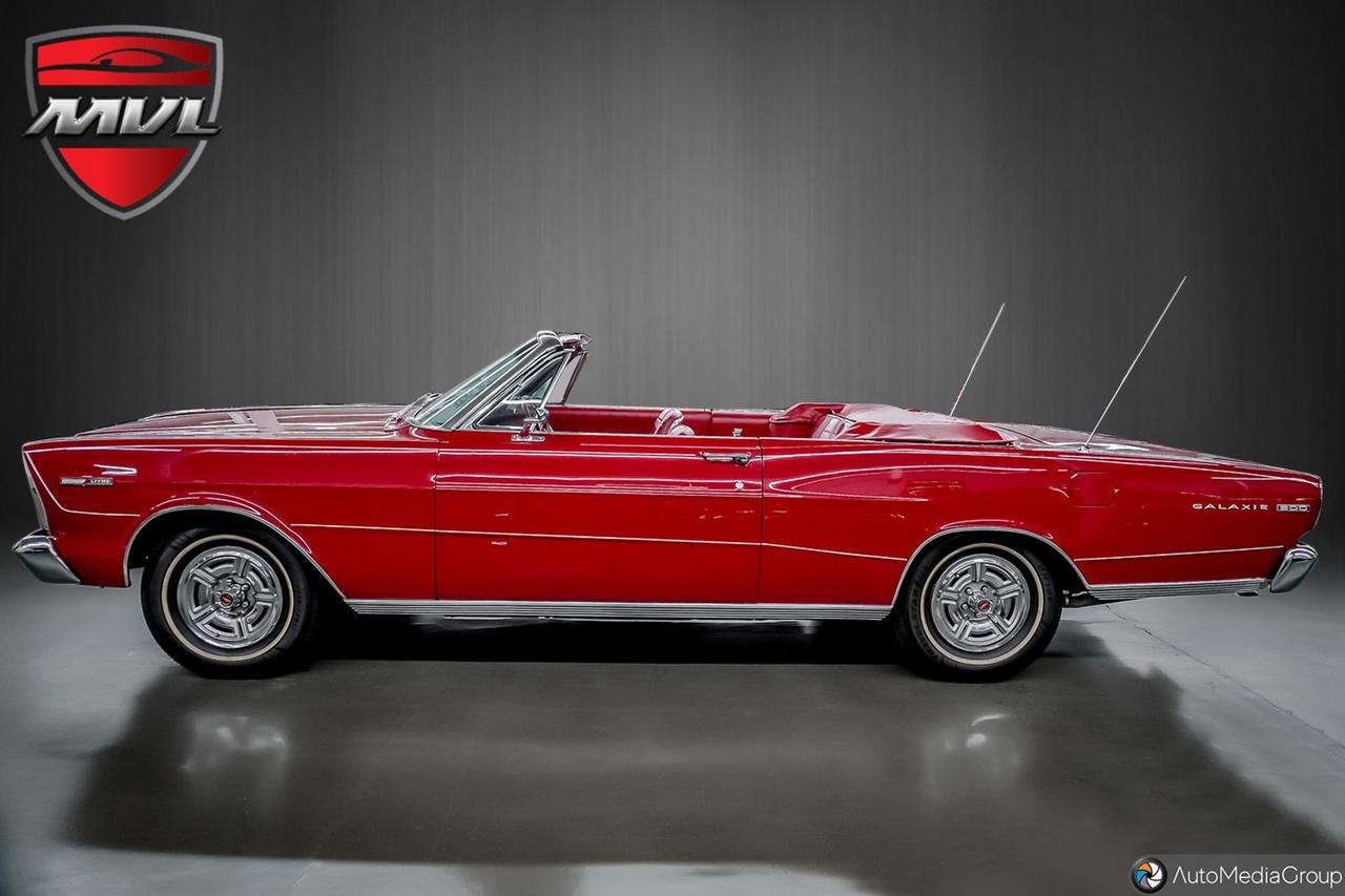 1966 Ford Galaxie  Photo