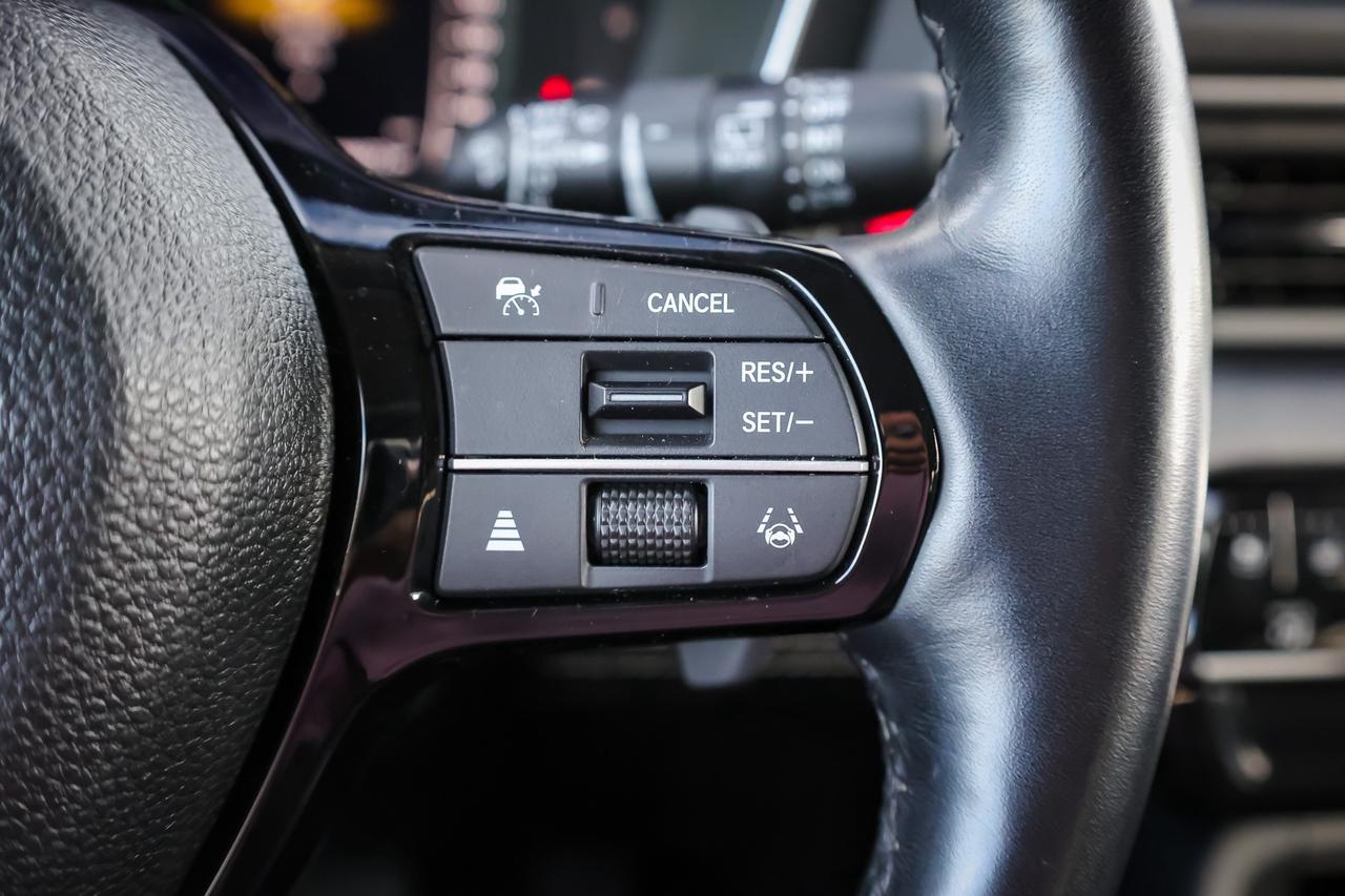 2024 Honda Pilot Touring 4dr All-Wheel Drive Photo