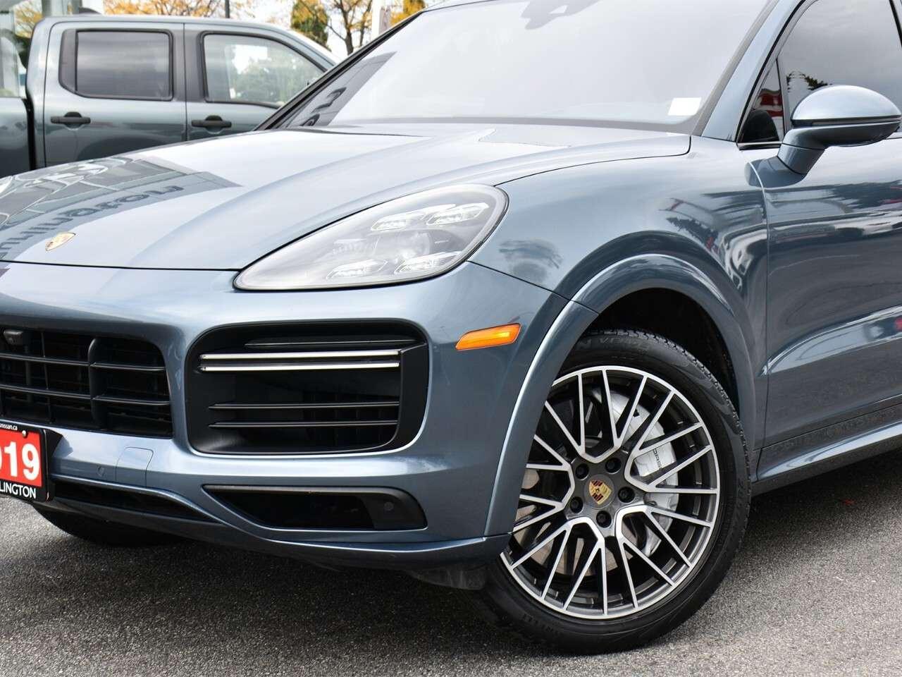 2019 Porsche Cayenne LOW KMS, BI-TURBO, 2 SETS OF PORSCHE ALLOYS Photo2