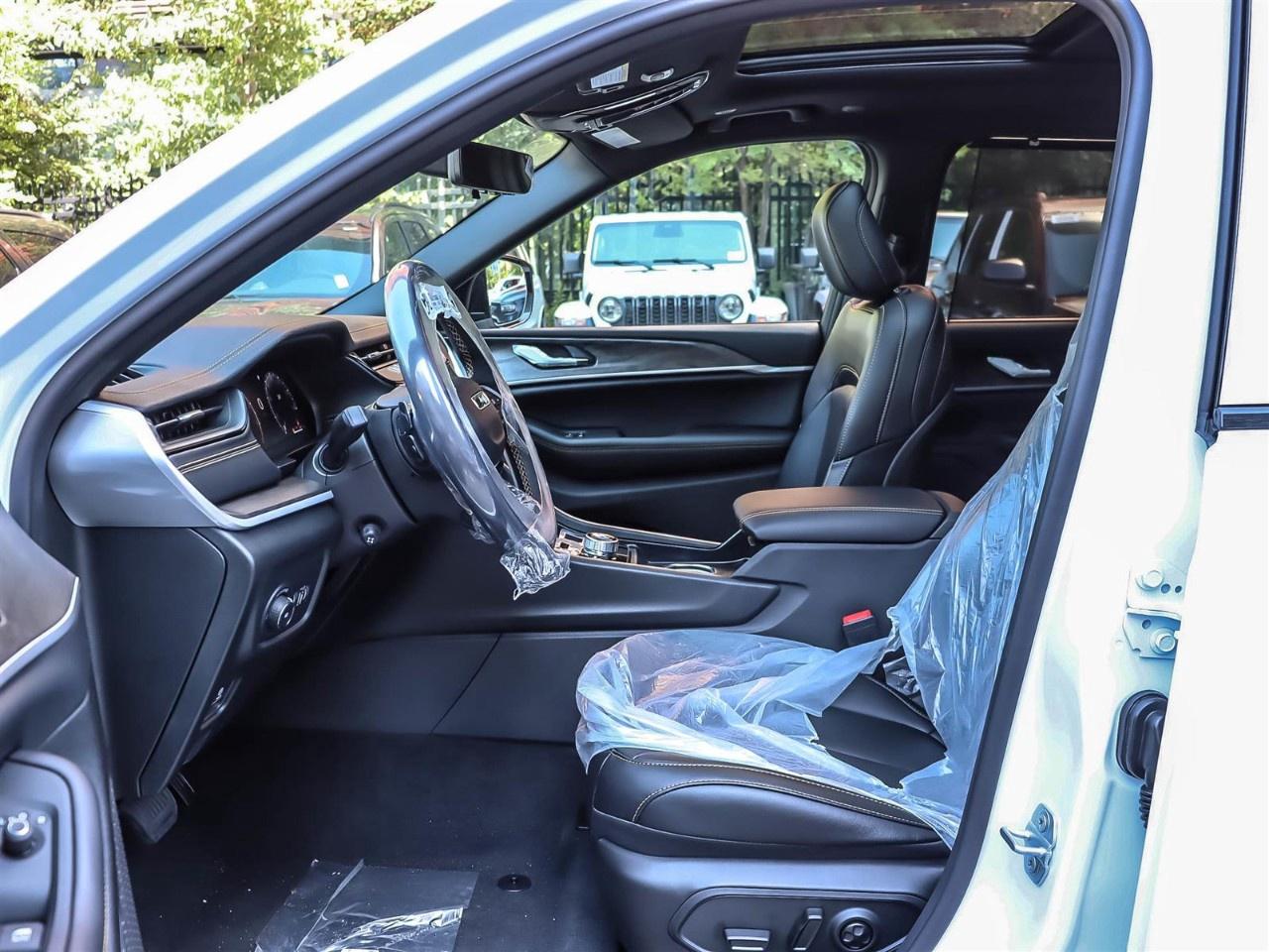 2026 Jeep Grand Cherokee L  Photo
