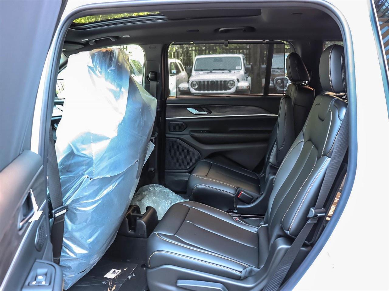 2026 Jeep Grand Cherokee L  Photo