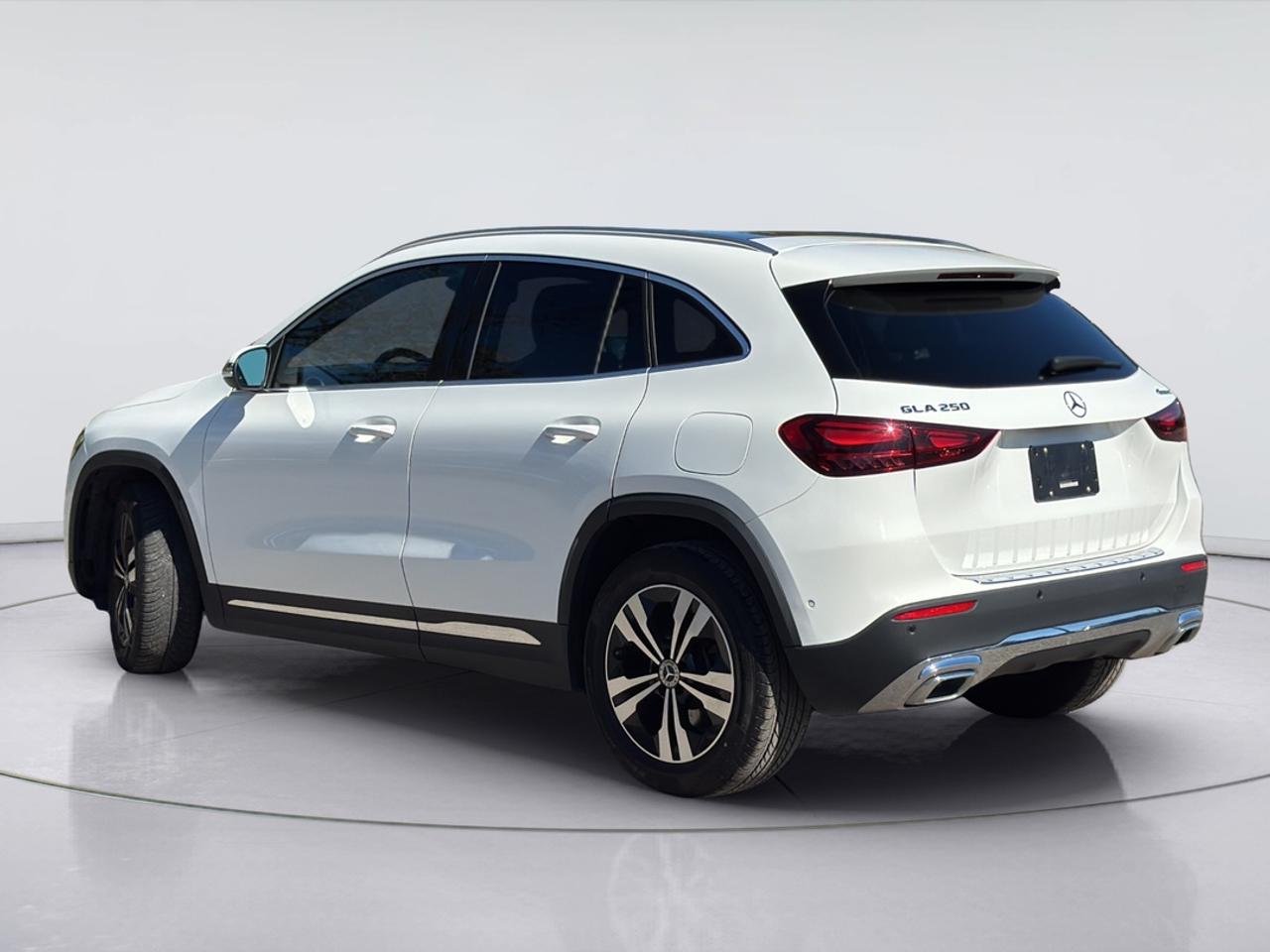 2026 Mercedes-Benz GLA 4MATIC Photo