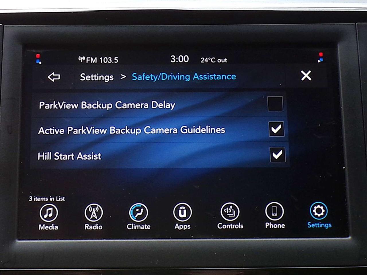 2019 Chrysler Pacifica TOURING STOW&GO 7-PASS CAMERA PWR SLIDING DOORS R. START Photo