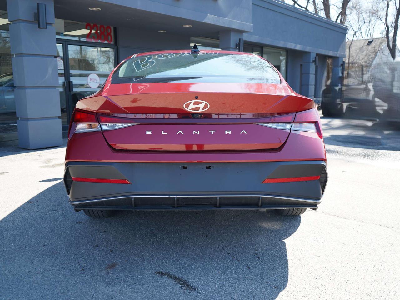 2025 Hyundai Elantra Preferred Photo