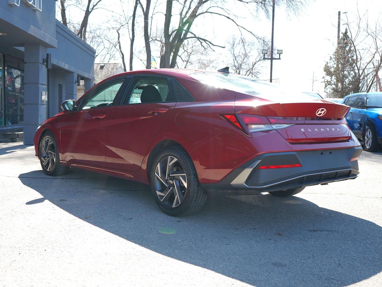 2025 Hyundai Elantra Preferred Photo