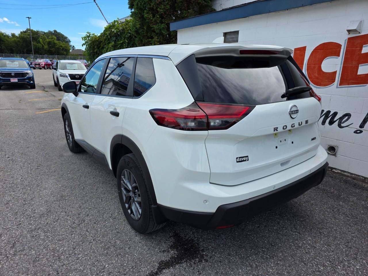 2024 Nissan Rogue S 4dr All-Wheel Drive Sport Utility Photo