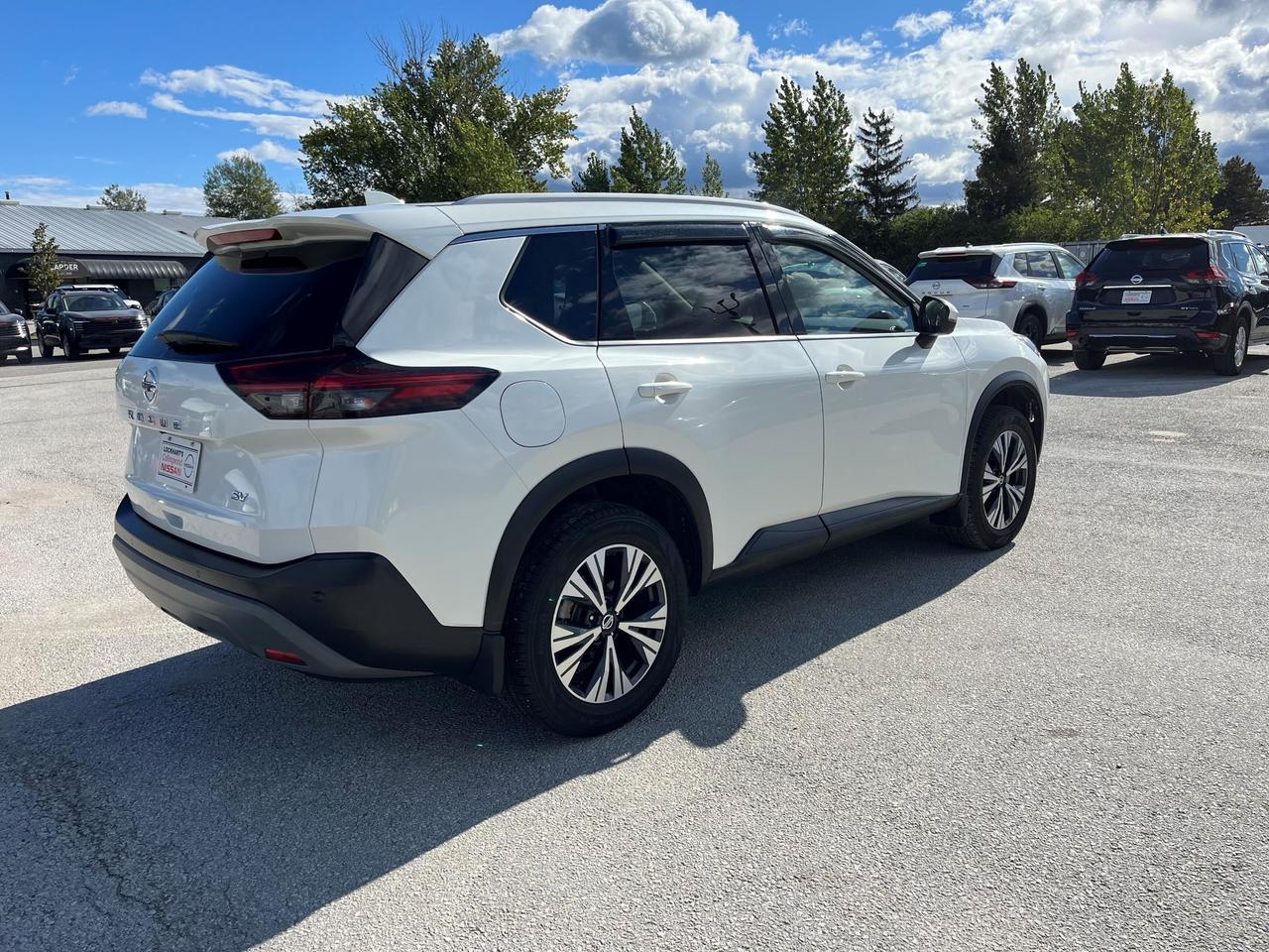 2021 Nissan Rogue SV 4dr Front-wheel Drive Photo