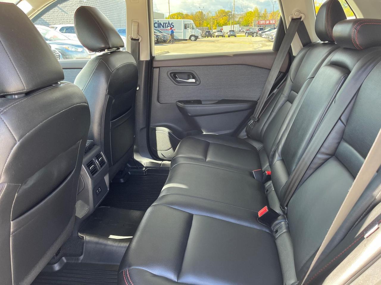 2021 Nissan Rogue SV 4dr Front-wheel Drive Photo