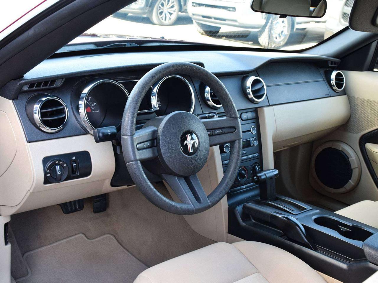 2008 Ford Mustang ~4.0L V6 ~Pony Package ~ONLY 43,000 KM! Photo