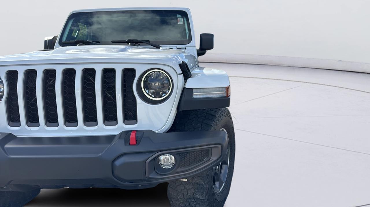 2023 Jeep Gladiator 3.6L V6, LED Lighting, Trailer Tow, Cold Weather Photo