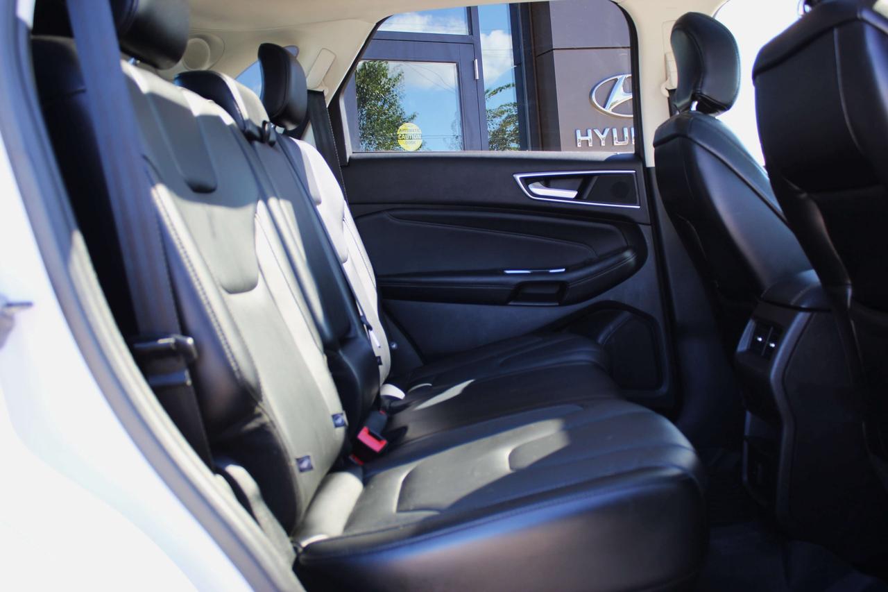 2017 Ford Edge Titanium AS-IS Photo