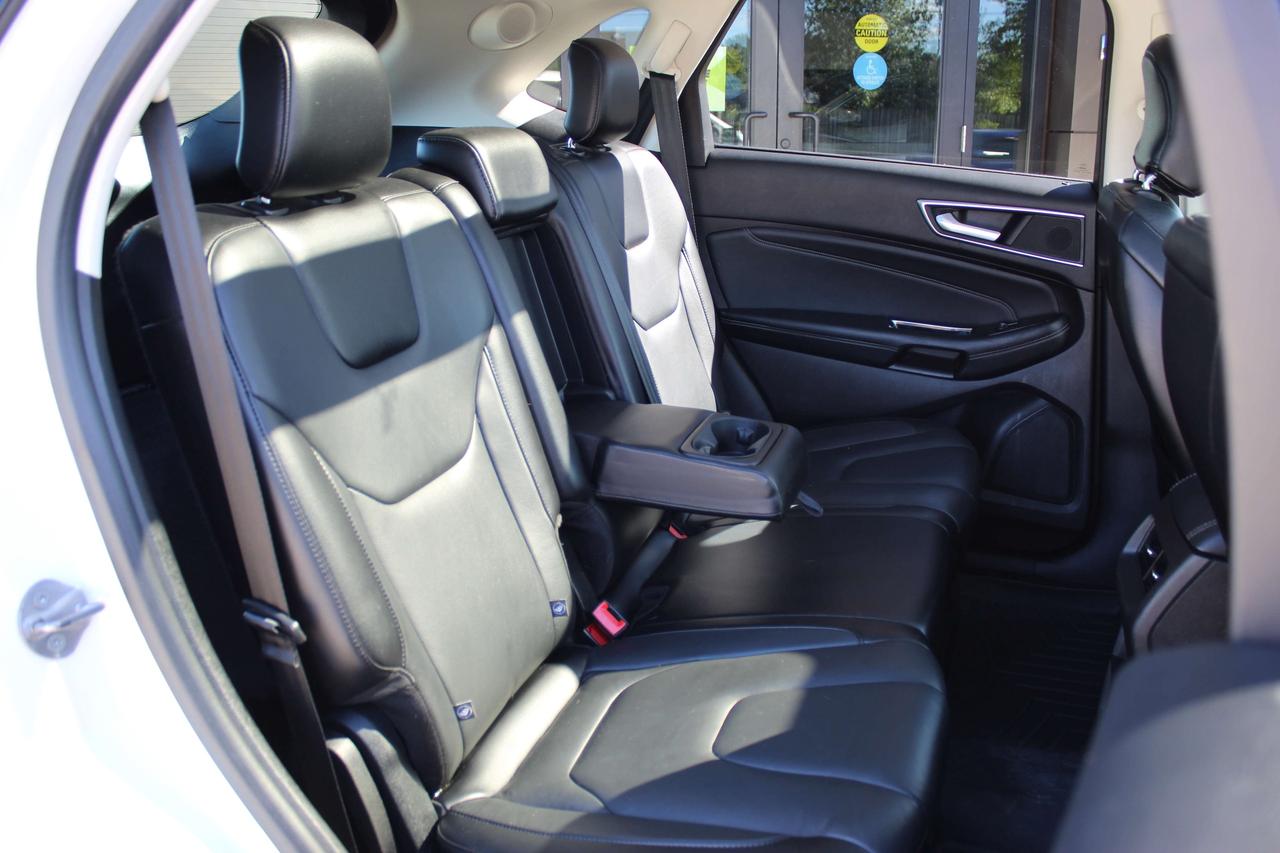 2017 Ford Edge Titanium AS-IS Photo