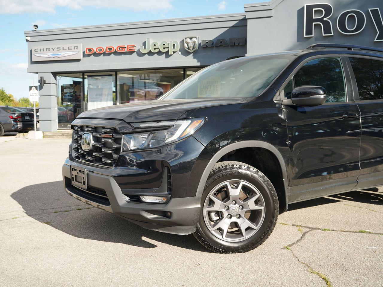2022 Honda Passport TRAILSPORT, 3.5L V6, AWD, NAVI Photo5