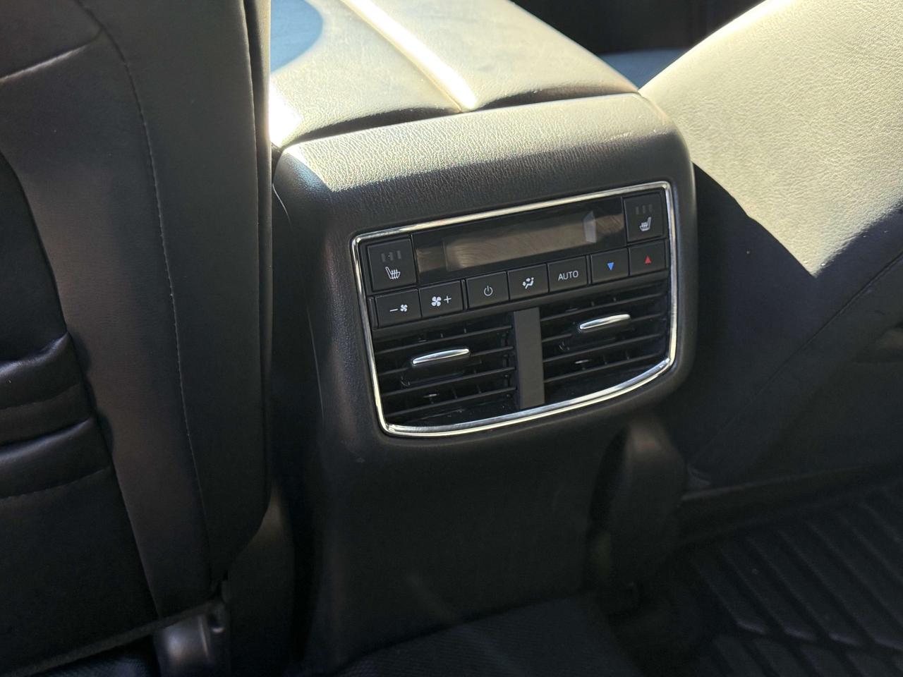 2019 Mazda CX-9 No Accidents l GT l AWD l 1 Yr Warranty l 7 Pass l Photo