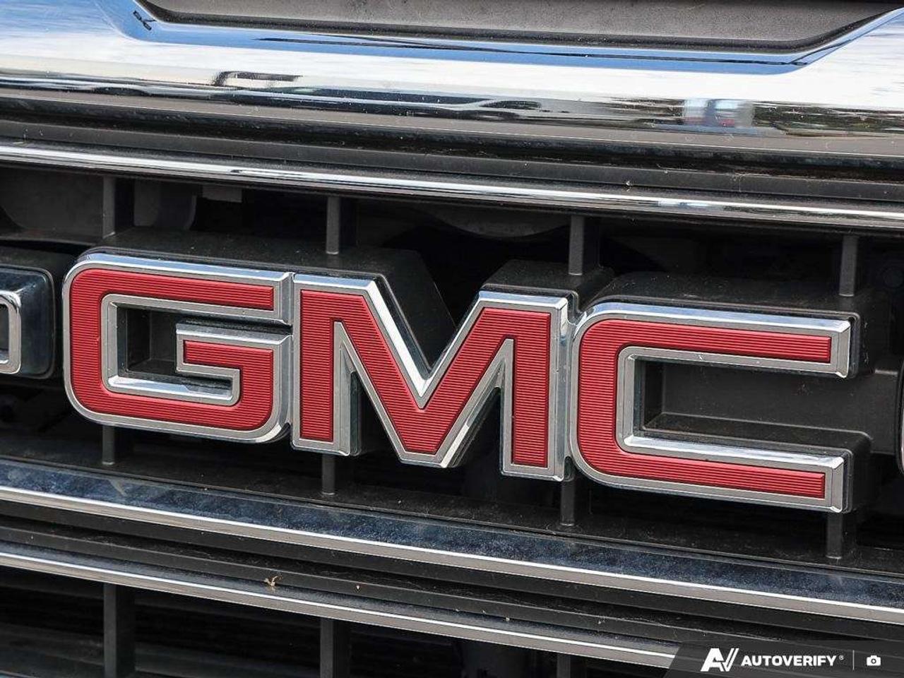 2018 GMC Sierra 1500 CREW CAB   6 foot 4 inch box   5.3L V8 Photo