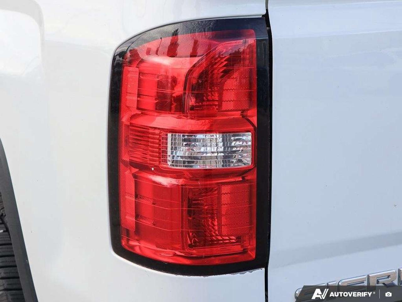 2018 GMC Sierra 1500 CREW CAB   6 foot 4 inch box   5.3L V8 Photo