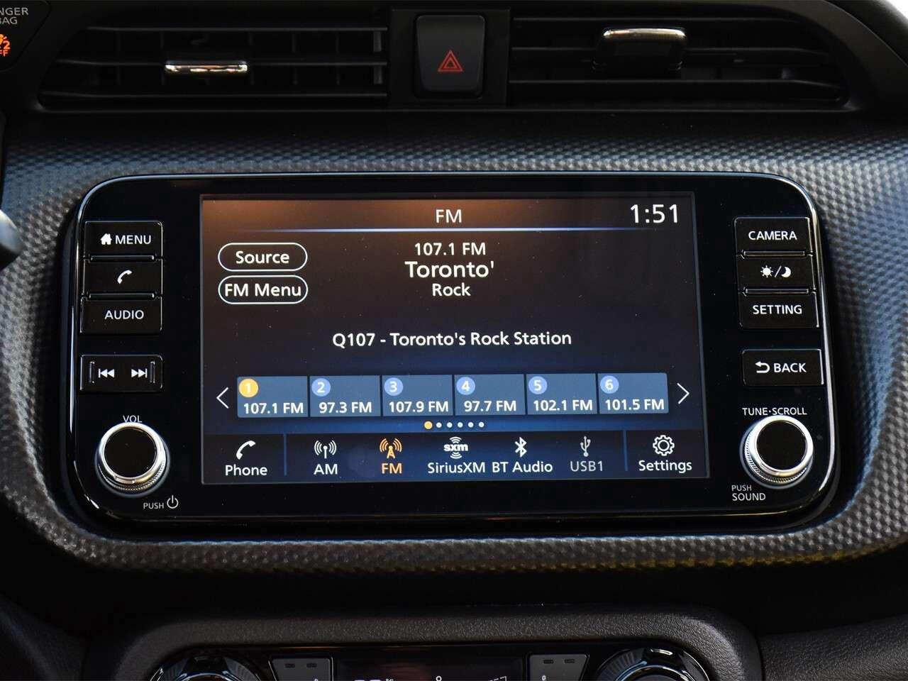 2021 Nissan Kicks APPLE CARPLAY, REMOTE START, HEATED SEATS Photo