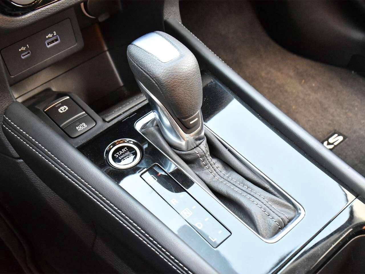 2021 Nissan Kicks APPLE CARPLAY, REMOTE START, HEATED SEATS Photo