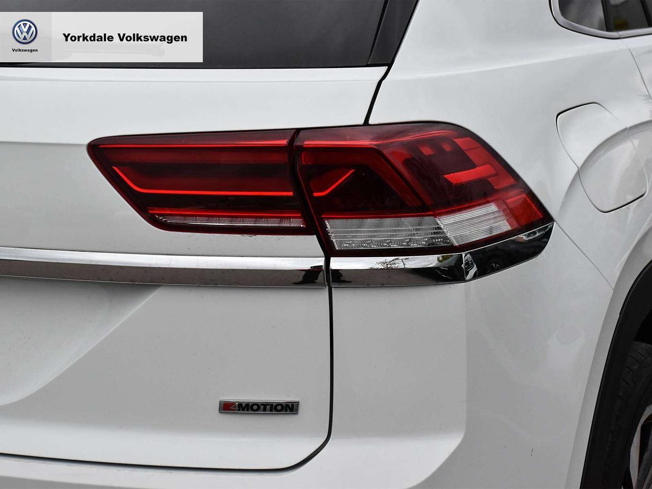 2021 Volkswagen Atlas EXECLINE Photo