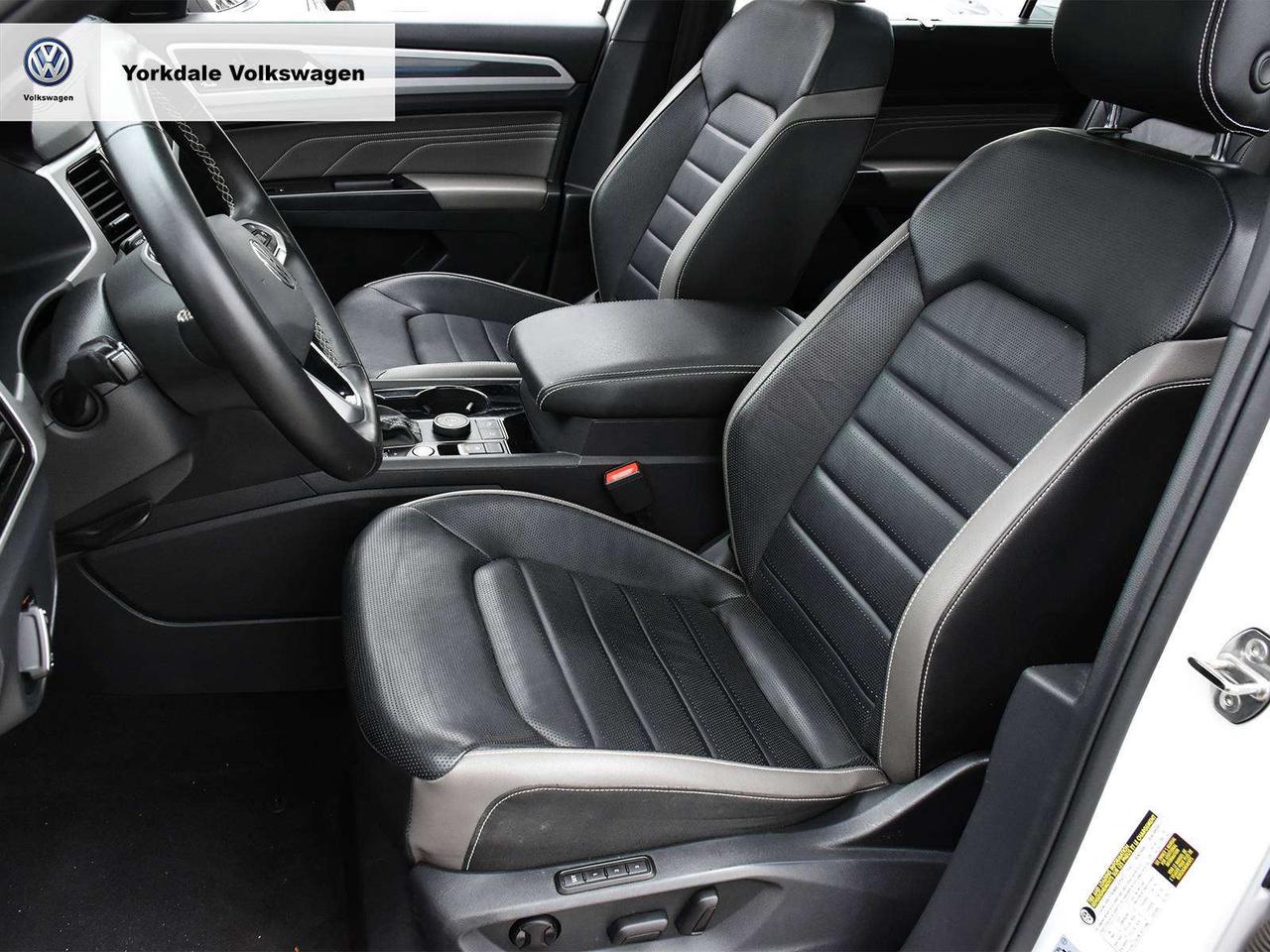 2021 Volkswagen Atlas EXECLINE Photo