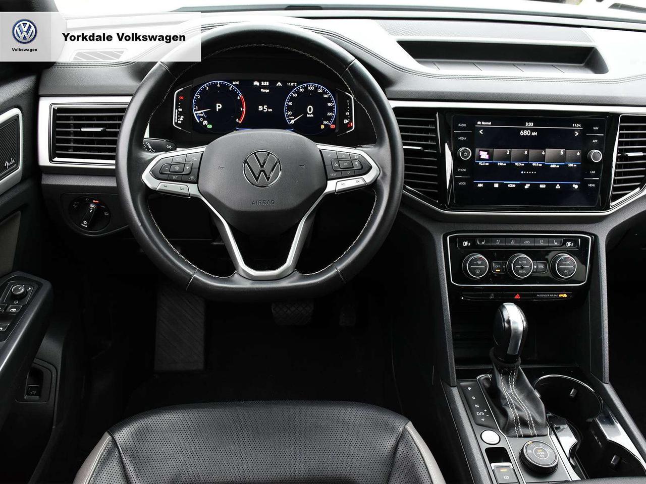 2021 Volkswagen Atlas EXECLINE Photo