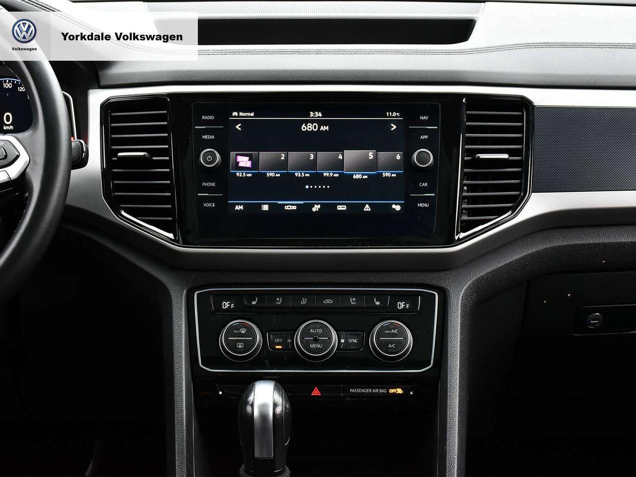 2021 Volkswagen Atlas EXECLINE Photo