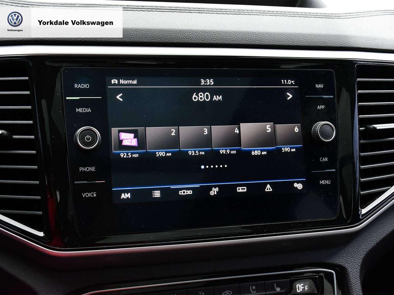 2021 Volkswagen Atlas EXECLINE Photo