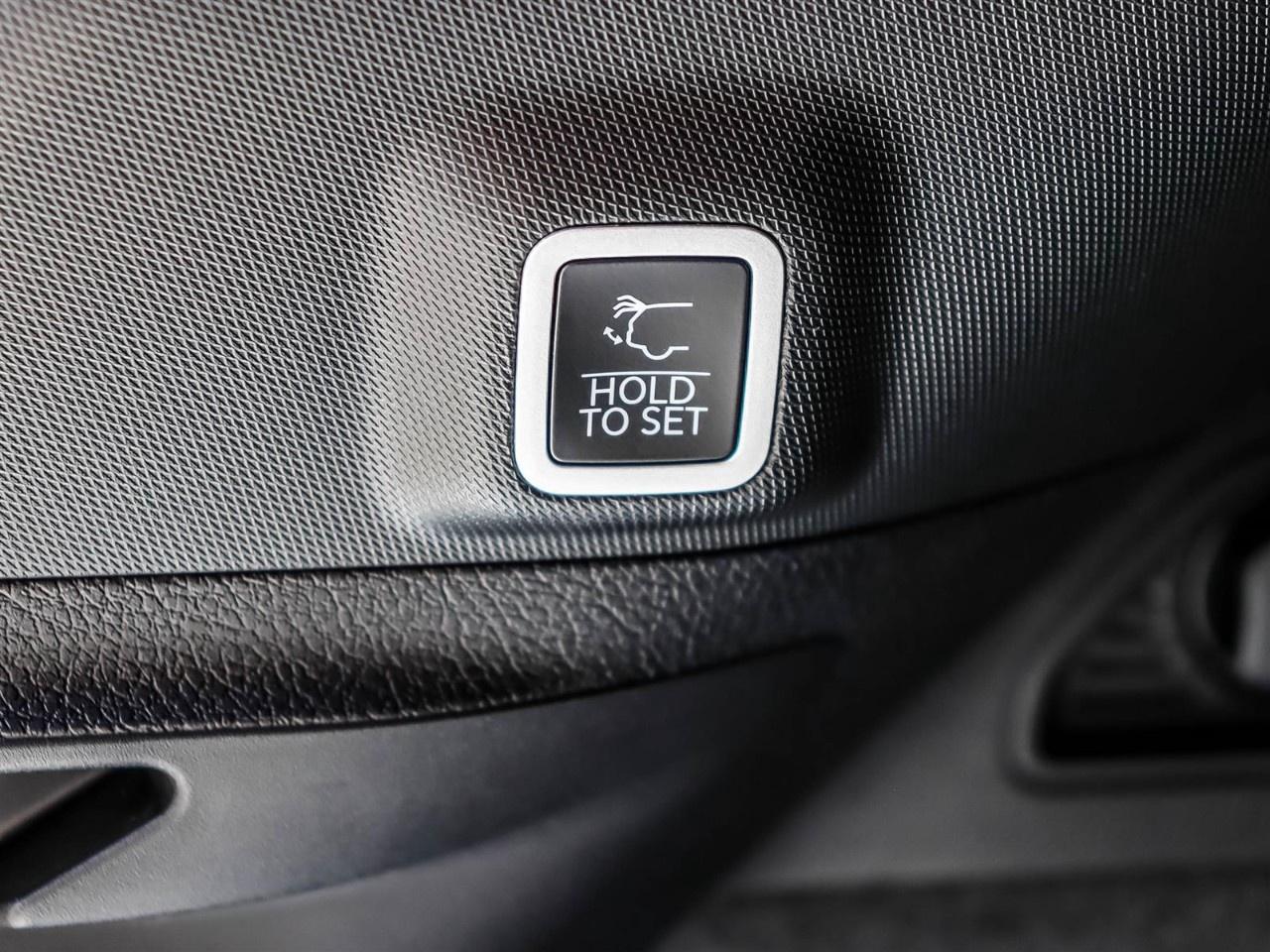 2026 Jeep Grand Cherokee Summit 4x4 Photo