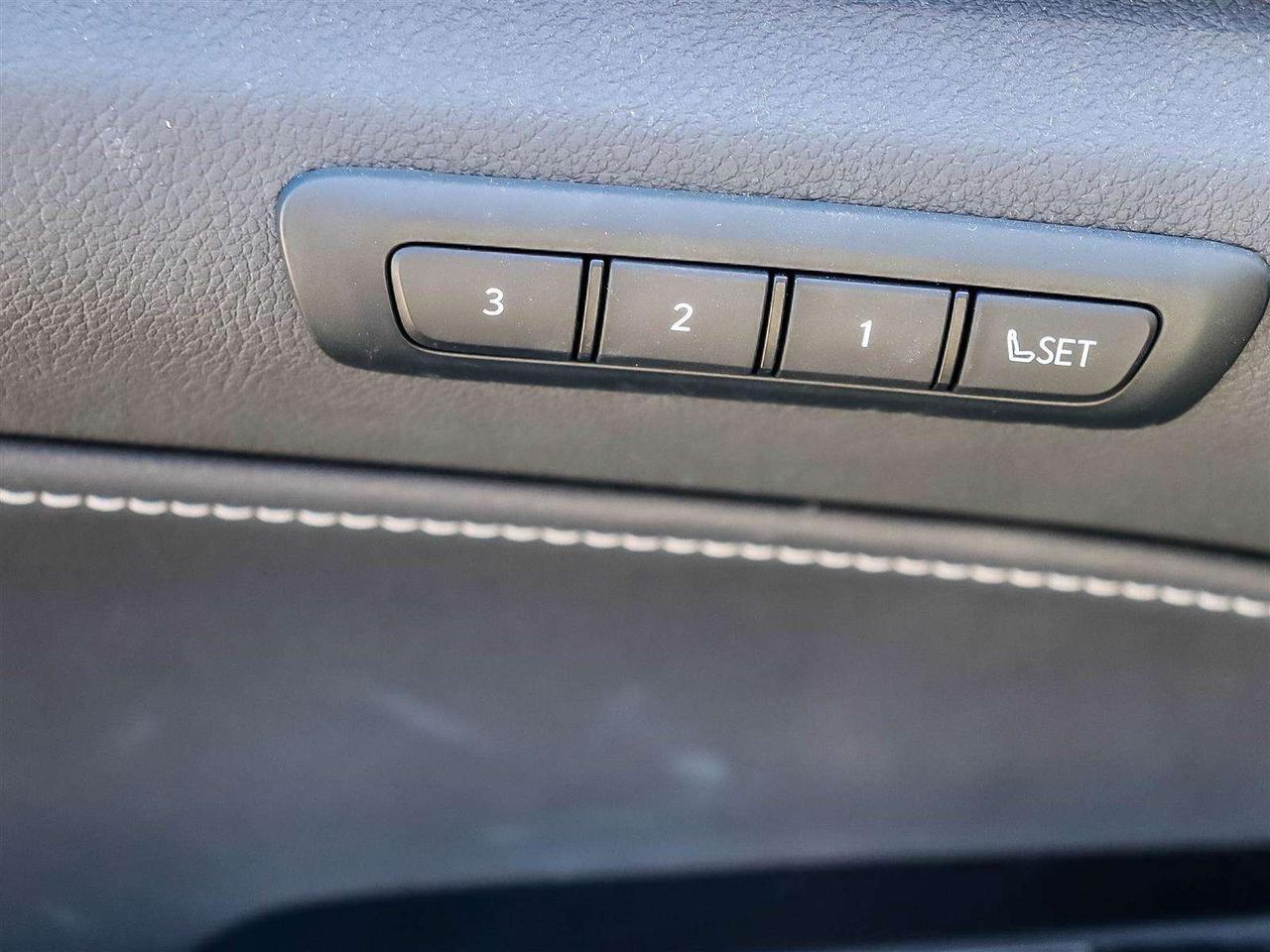 2025 Lexus NX NX 350 AWD NAVI ADAPTIVE CRUISE RAIN SENSING Photo