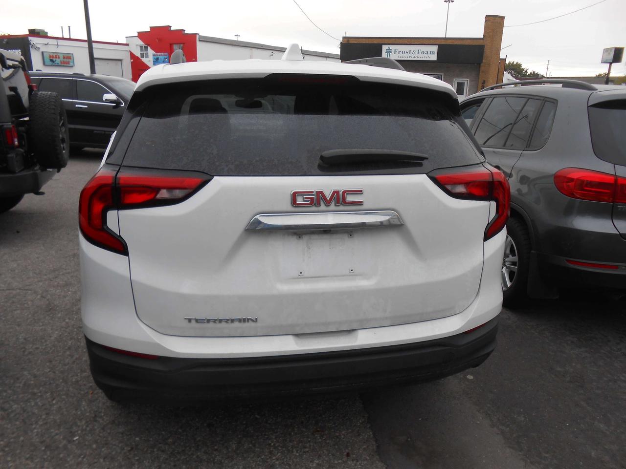 2018 GMC Terrain SLE, Back Up Camera, Heated Seats Photo