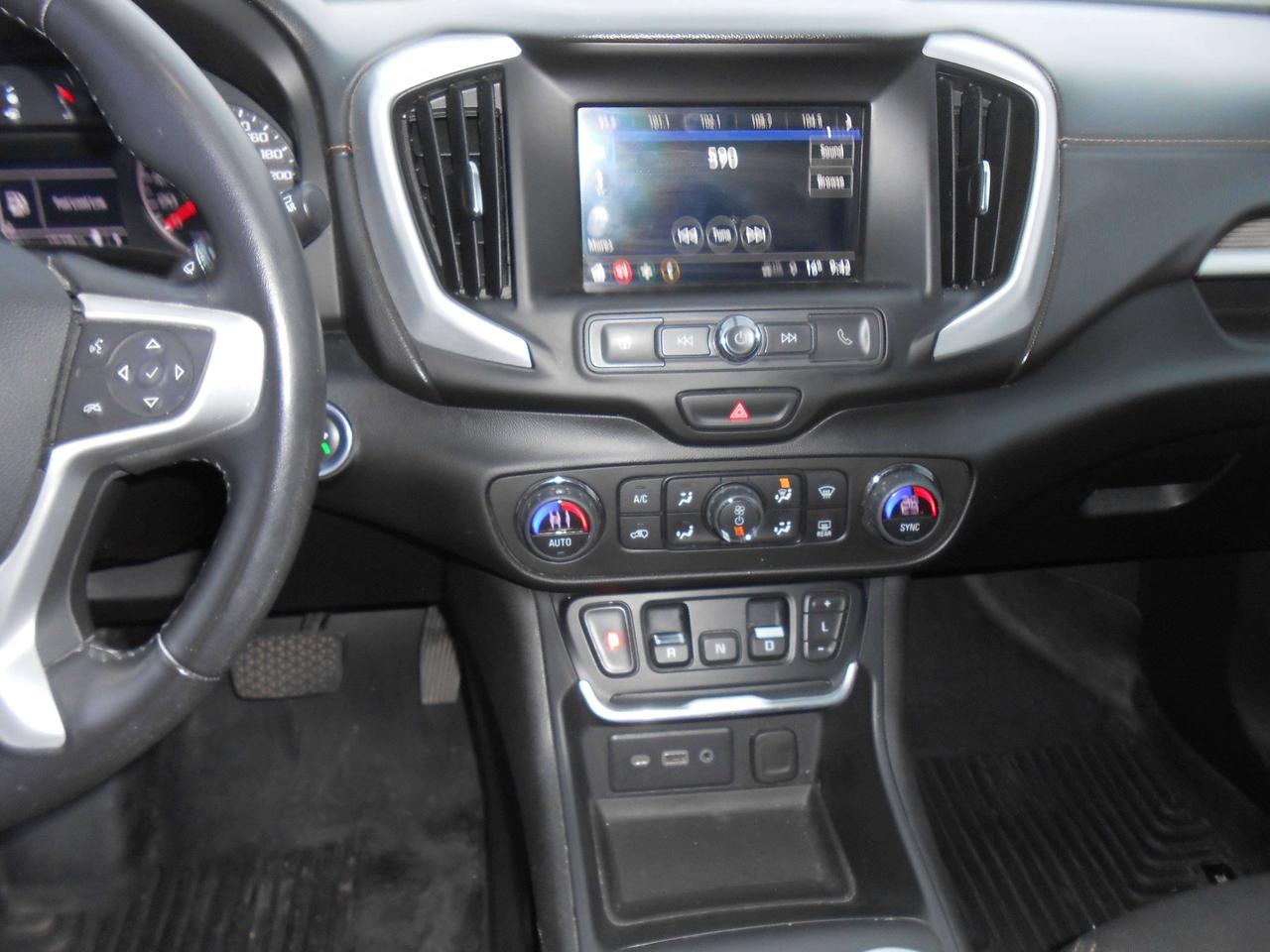 2018 GMC Terrain SLE, Back Up Camera, Heated Seats Photo