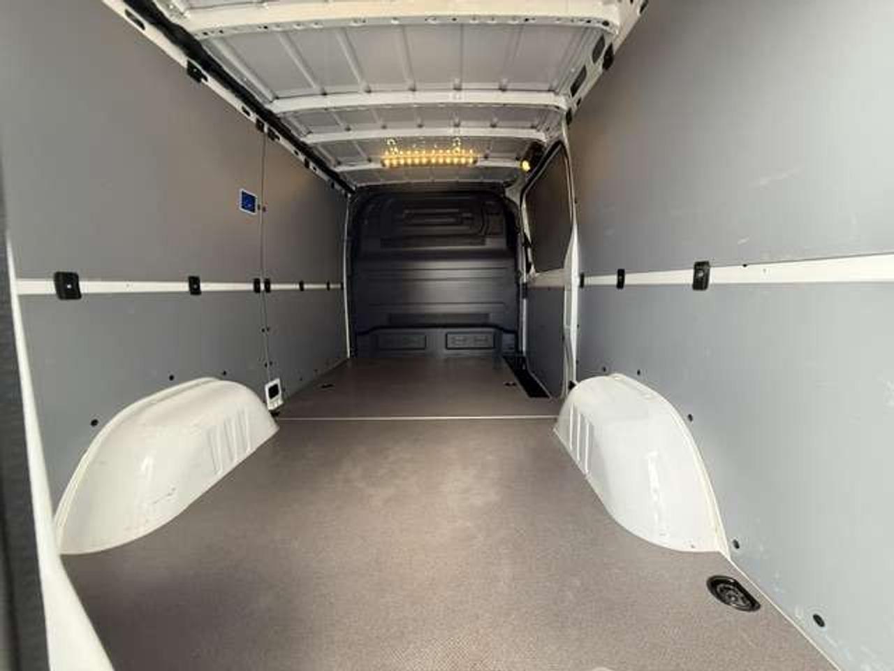 2025 Mercedes-Benz Sprinter LikeNew! Only6,182km 144WheelBaseLowRoof Warranty Photo