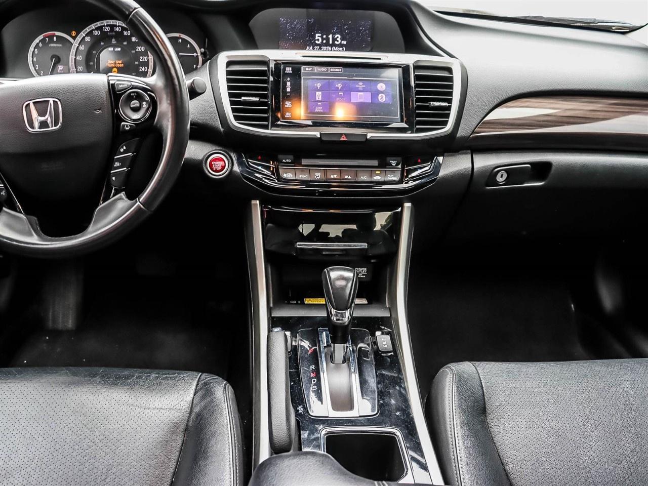 2017 Honda Accord Sedan Touring CVT Sedan Photo