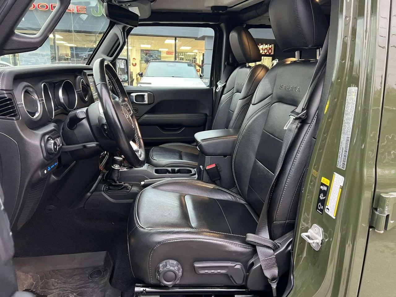 2021 Jeep Wrangler Unlimited Sahara Photo