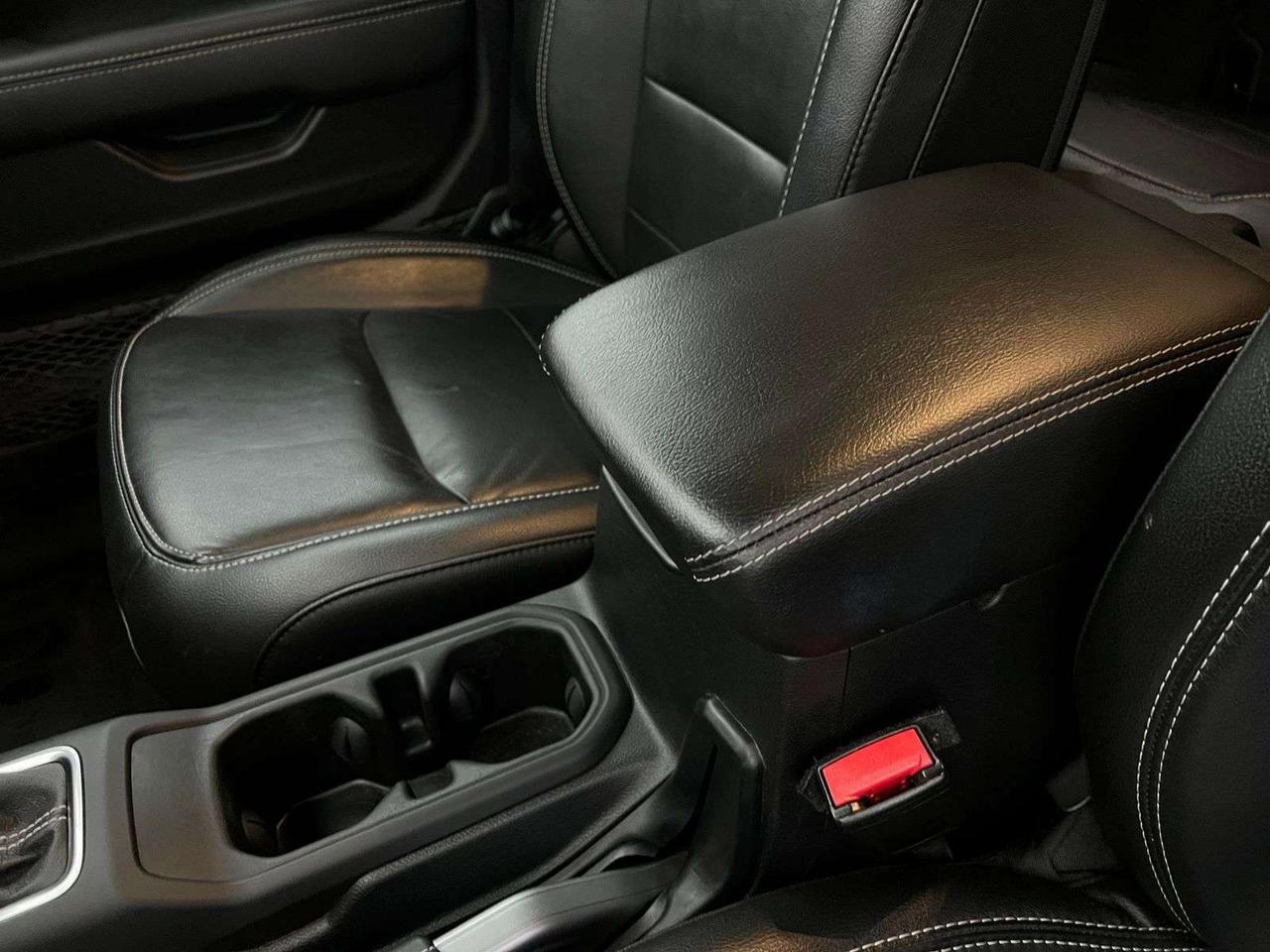 2021 Jeep Wrangler Unlimited Sahara Photo